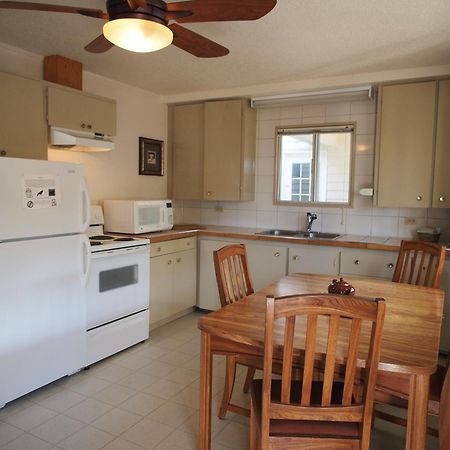 Whale'S Tail Guest Suites Ucluelet Bilik gambar